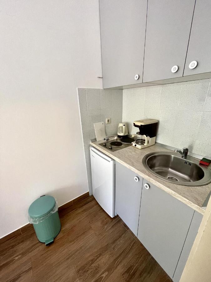 Apartments Miro Icici Luaran gambar